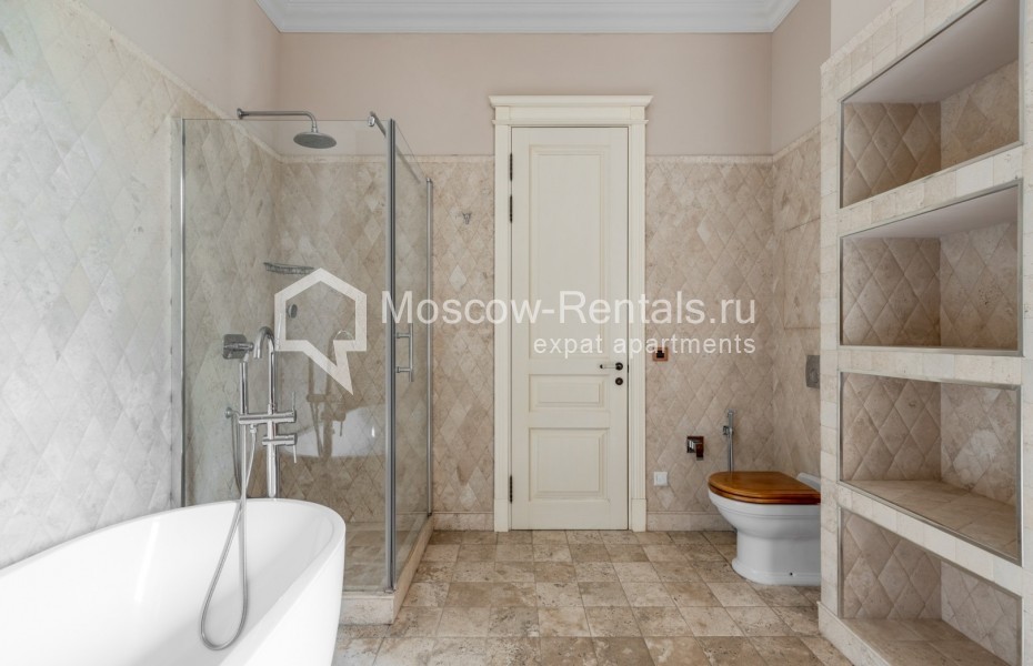 Photo #12 3-room (2 BR) apartment for <a href="http://moscow-rentals.ru/en/articles/long-term-rent" target="_blank">a long-term</a> rent
 in Russia, Moscow, 2nd Obydenskyi lane, 1А