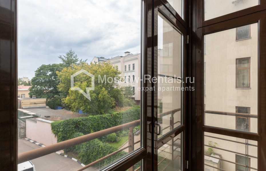 Photo #19 3-room (2 BR) apartment for <a href="http://moscow-rentals.ru/en/articles/long-term-rent" target="_blank">a long-term</a> rent
 in Russia, Moscow, 2nd Obydenskyi lane, 1А