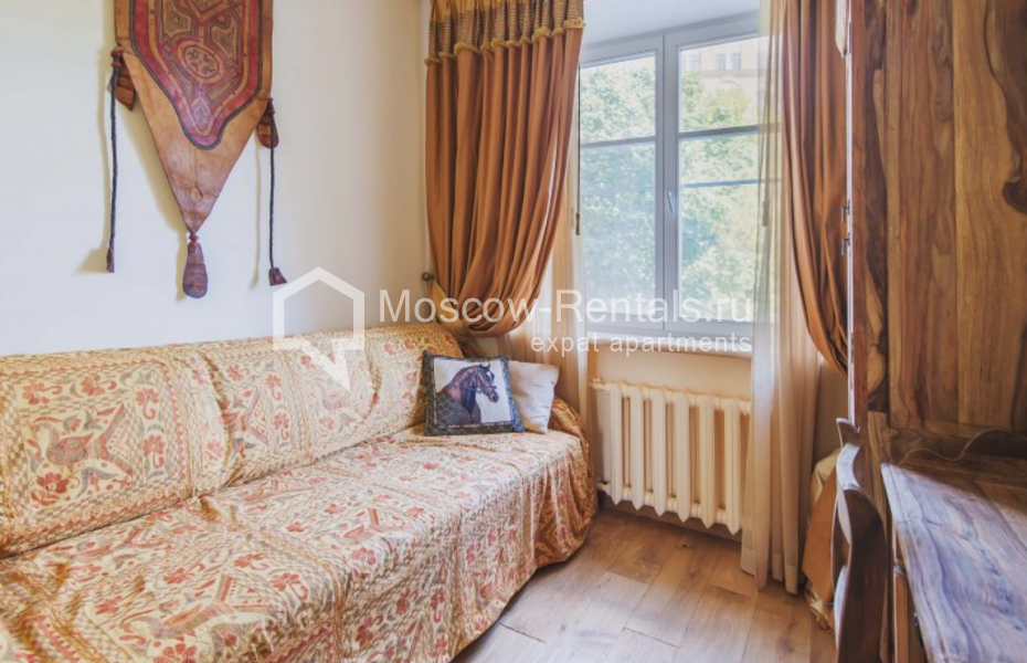 Photo #9 3-room (2 BR) apartment for <a href="http://moscow-rentals.ru/en/articles/long-term-rent" target="_blank">a long-term</a> rent
 in Russia, Moscow, Dolgorukovskaya str, 5