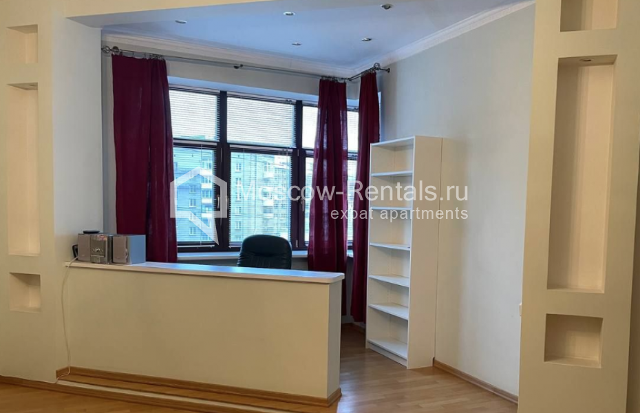 Photo #9 3-room (2 BR) apartment for <a href="http://moscow-rentals.ru/en/articles/long-term-rent" target="_blank">a long-term</a> rent
 in Russia, Moscow, 4th Tverskaya-Yamskaya str, 22к2