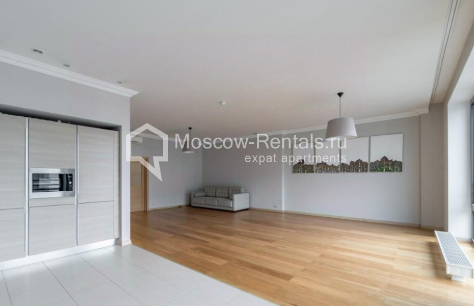 Photo #2 5-room (4 BR) apartment for <a href="http://moscow-rentals.ru/en/articles/long-term-rent" target="_blank">a long-term</a> rent
 in Russia, Moscow, Kazarmennyi lane, 3