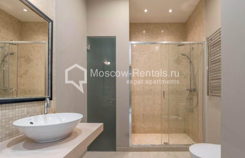 Photo #9 5-room (4 BR) apartment for <a href="http://moscow-rentals.ru/en/articles/long-term-rent" target="_blank">a long-term</a> rent
 in Russia, Moscow, Kazarmennyi lane, 3