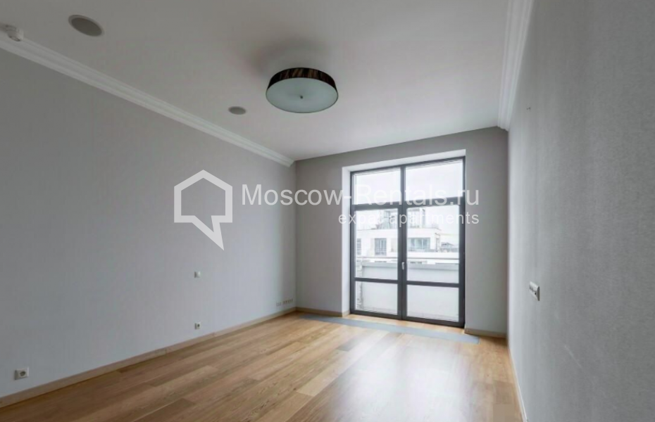 Photo #12 5-room (4 BR) apartment for <a href="http://moscow-rentals.ru/en/articles/long-term-rent" target="_blank">a long-term</a> rent
 in Russia, Moscow, Kazarmennyi lane, 3