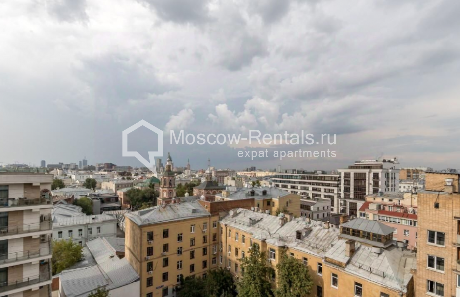 Photo #18 5-room (4 BR) apartment for <a href="http://moscow-rentals.ru/en/articles/long-term-rent" target="_blank">a long-term</a> rent
 in Russia, Moscow, Kazarmennyi lane, 3