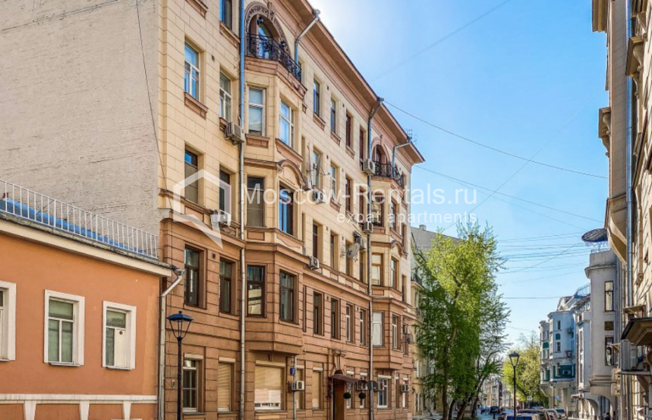 Photo #16 7-room (6 BR) apartment for <a href="http://moscow-rentals.ru/en/articles/long-term-rent" target="_blank">a long-term</a> rent
 in Russia, Moscow, Zhukovskogo str, 5
