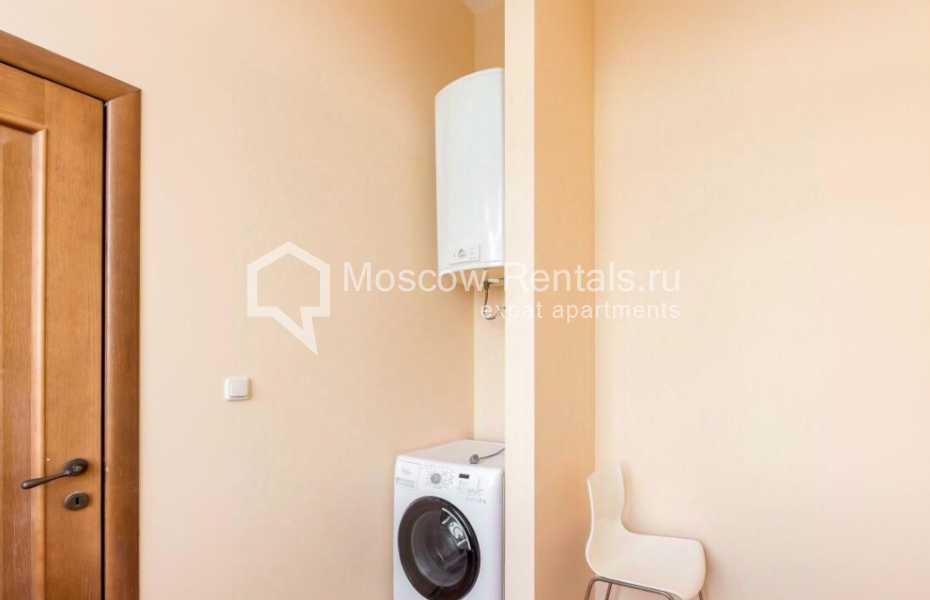 Photo #17 5-room (4 BR) apartment for <a href="http://moscow-rentals.ru/en/articles/long-term-rent" target="_blank">a long-term</a> rent
 in Russia, Moscow, Znamenka str, 8/13