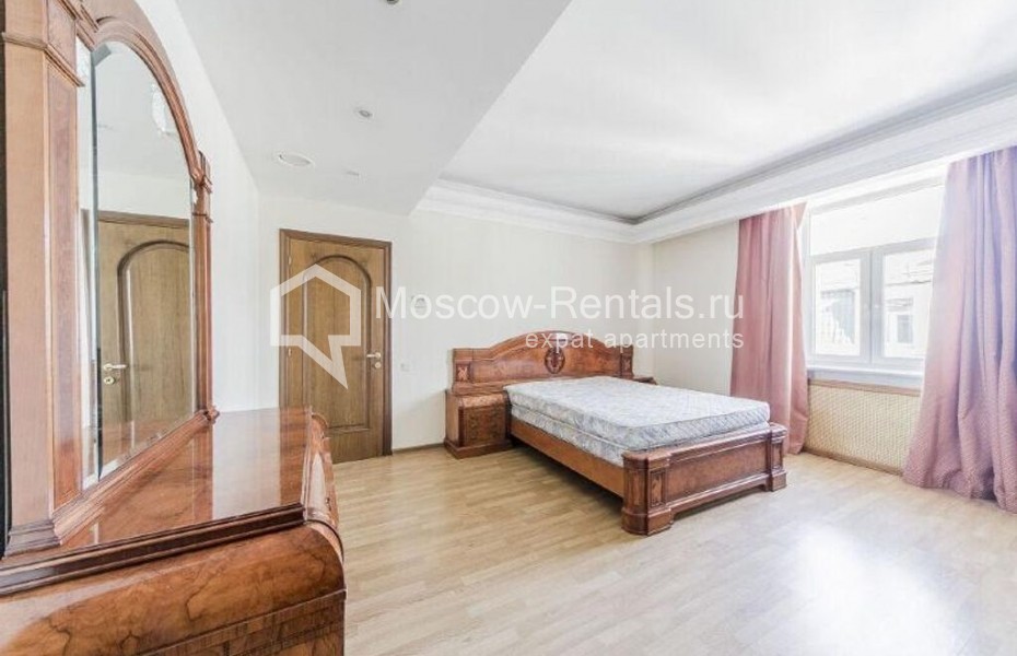 Photo #12 7-room (6 BR) apartment for <a href="http://moscow-rentals.ru/en/articles/long-term-rent" target="_blank">a long-term</a> rent
 in Russia, Moscow, Petrovskyi lane, 5С1
