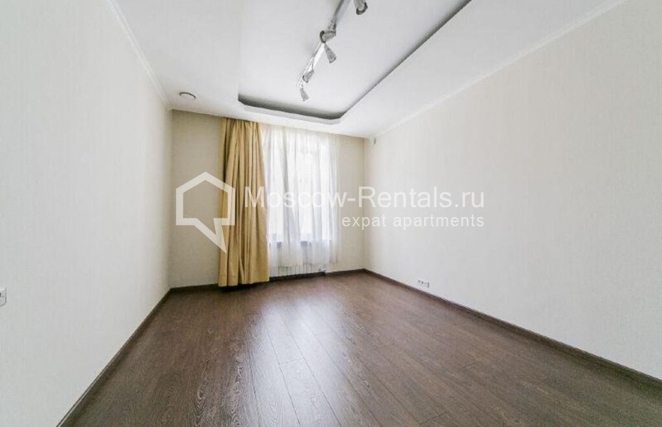 Photo #20 7-room (6 BR) apartment for <a href="http://moscow-rentals.ru/en/articles/long-term-rent" target="_blank">a long-term</a> rent
 in Russia, Moscow, Petrovskyi lane, 5С1