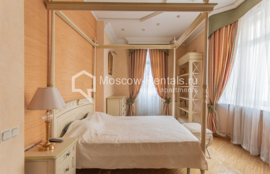 Photo #8 5-room (4 BR) apartment for <a href="http://moscow-rentals.ru/en/articles/long-term-rent" target="_blank">a long-term</a> rent
 in Russia, Moscow, 7th Rostovskyi lane, 23