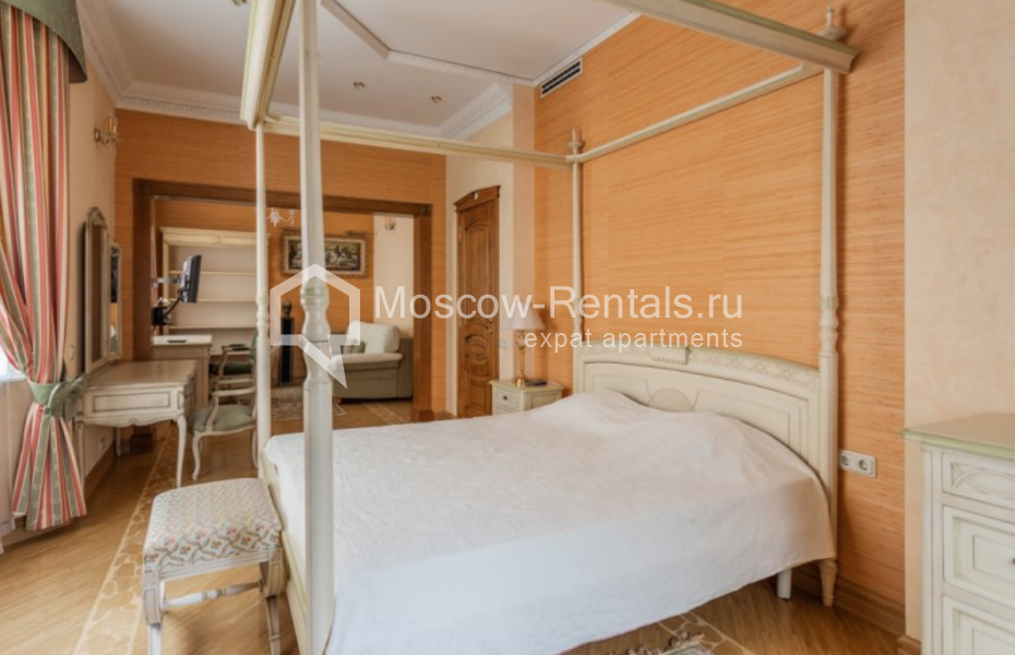Photo #9 5-room (4 BR) apartment for <a href="http://moscow-rentals.ru/en/articles/long-term-rent" target="_blank">a long-term</a> rent
 in Russia, Moscow, 7th Rostovskyi lane, 23