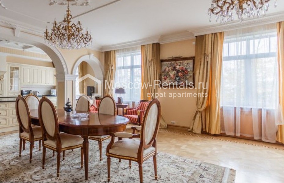 Photo #3 5-room (4 BR) apartment for <a href="http://moscow-rentals.ru/en/articles/long-term-rent" target="_blank">a long-term</a> rent
 in Russia, Moscow, 7th Rostovskyi lane, 23
