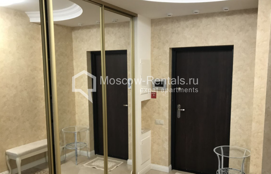Photo #12 2-room (1 BR) apartment for <a href="http://moscow-rentals.ru/en/articles/long-term-rent" target="_blank">a long-term</a> rent
 in Russia, Moscow, Lomonosovskyi lane, 25к2