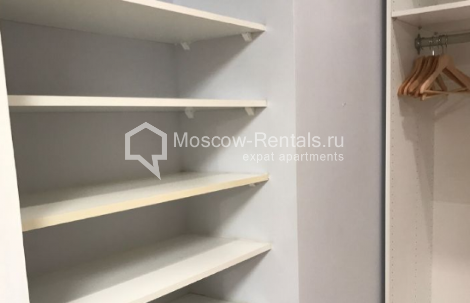 Photo #16 2-room (1 BR) apartment for <a href="http://moscow-rentals.ru/en/articles/long-term-rent" target="_blank">a long-term</a> rent
 in Russia, Moscow, Lomonosovskyi lane, 25к2