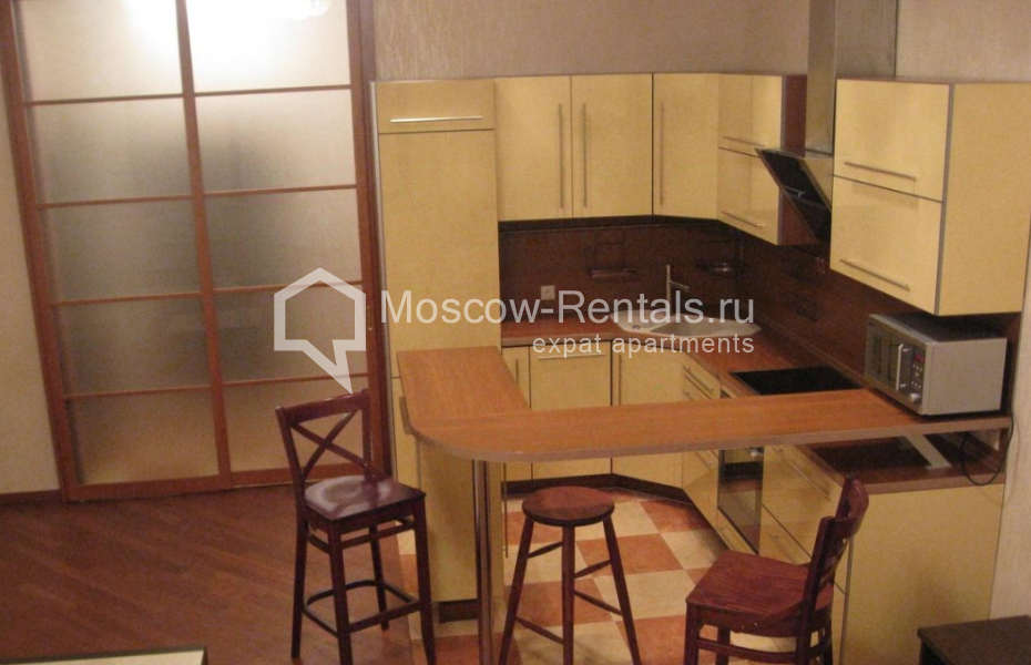 Photo #7 2-room (1 BR) apartment for <a href="http://moscow-rentals.ru/en/articles/long-term-rent" target="_blank">a long-term</a> rent
 in Russia, Moscow, Universitetskyi prosp, 16