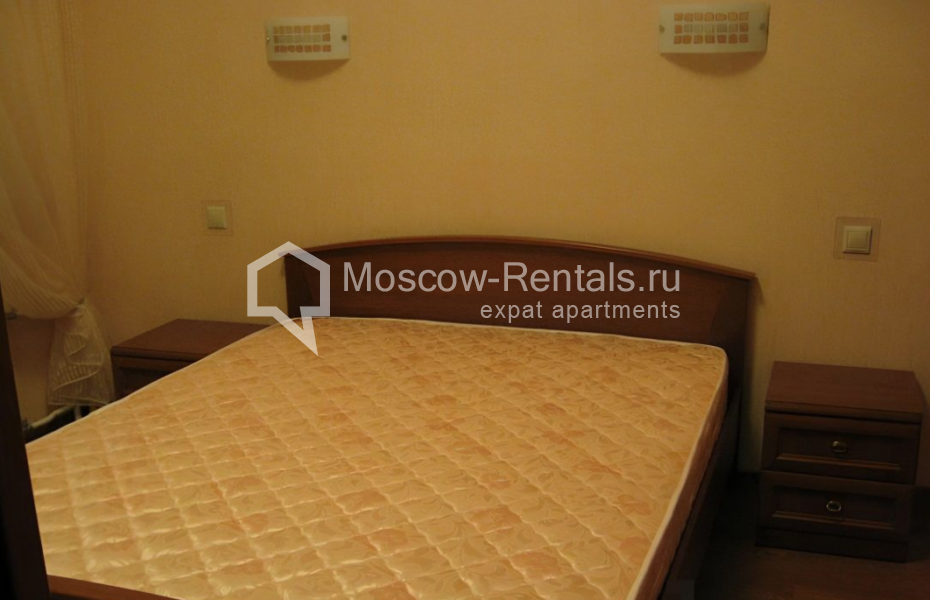 Photo #14 2-room (1 BR) apartment for <a href="http://moscow-rentals.ru/en/articles/long-term-rent" target="_blank">a long-term</a> rent
 in Russia, Moscow, Universitetskyi prosp, 16