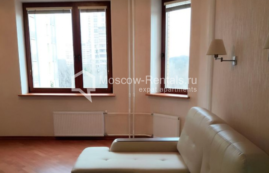 Photo #4 2-room (1 BR) apartment for <a href="http://moscow-rentals.ru/en/articles/long-term-rent" target="_blank">a long-term</a> rent
 in Russia, Moscow, Universitetskyi prosp, 16