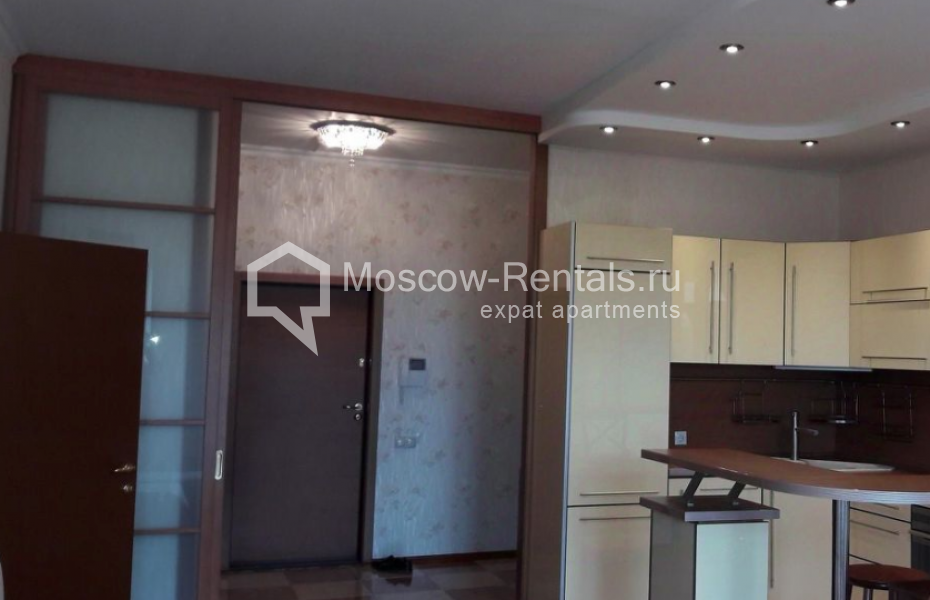 Photo #8 2-room (1 BR) apartment for <a href="http://moscow-rentals.ru/en/articles/long-term-rent" target="_blank">a long-term</a> rent
 in Russia, Moscow, Universitetskyi prosp, 16