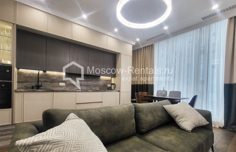 Photo #1 3-room (2 BR) apartment for <a href="http://moscow-rentals.ru/en/articles/long-term-rent" target="_blank">a long-term</a> rent
 in Russia, Moscow, 2nd Brestskaya str, 6