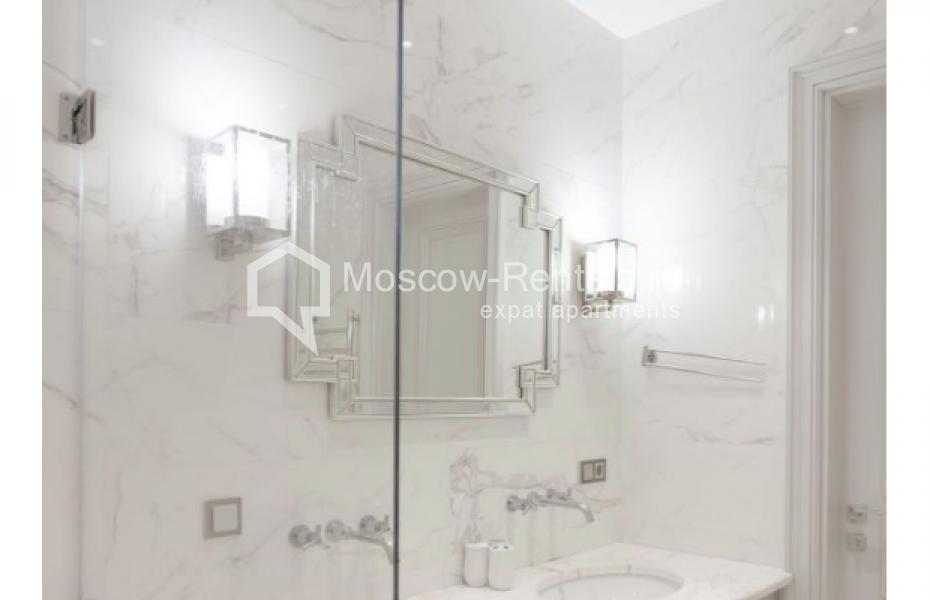 Photo #8 3-room (2 BR) apartment for <a href="http://moscow-rentals.ru/en/articles/long-term-rent" target="_blank">a long-term</a> rent
 in Russia, Moscow, Lva Tolstogo str, 23/7кЕ
