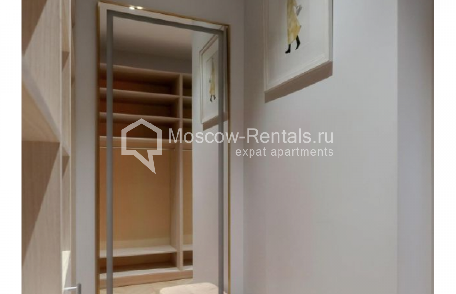 Photo #10 3-room (2 BR) apartment for <a href="http://moscow-rentals.ru/en/articles/long-term-rent" target="_blank">a long-term</a> rent
 in Russia, Moscow, Lva Tolstogo str, 23/7кЕ