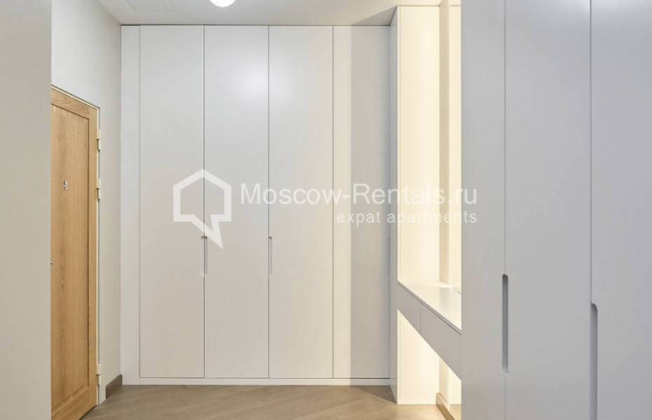Photo #21 3-room (2 BR) apartment for <a href="http://moscow-rentals.ru/en/articles/long-term-rent" target="_blank">a long-term</a> rent
 in Russia, Moscow, Sadovnicheskaya str, 80