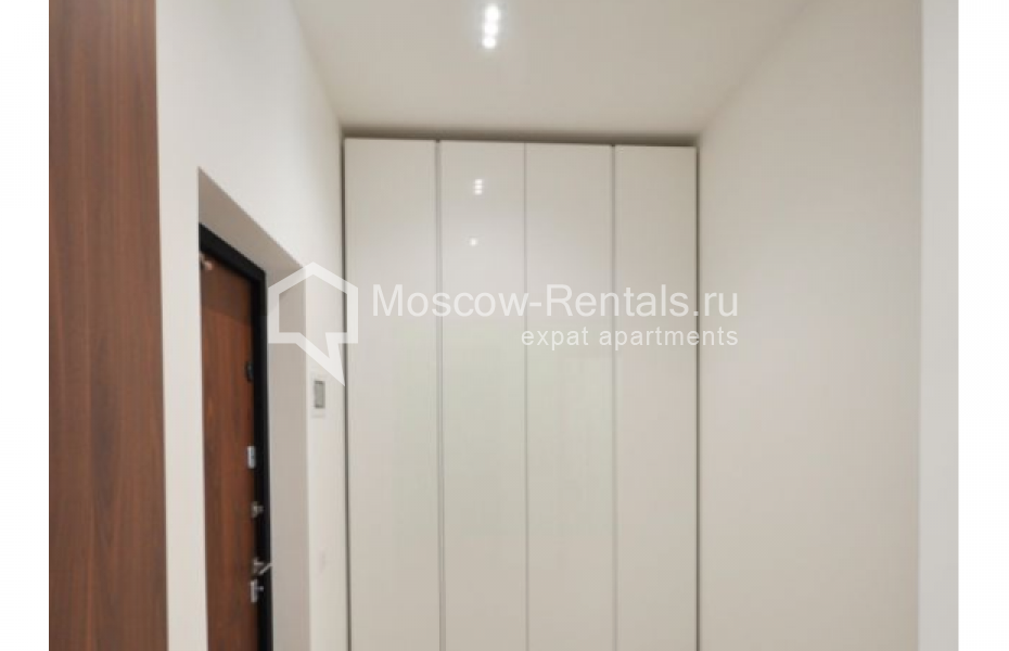 Photo #6 2-room (1 BR) apartment for <a href="http://moscow-rentals.ru/en/articles/long-term-rent" target="_blank">a long-term</a> rent
 in Russia, Moscow, Sofiiskaya emb, 34