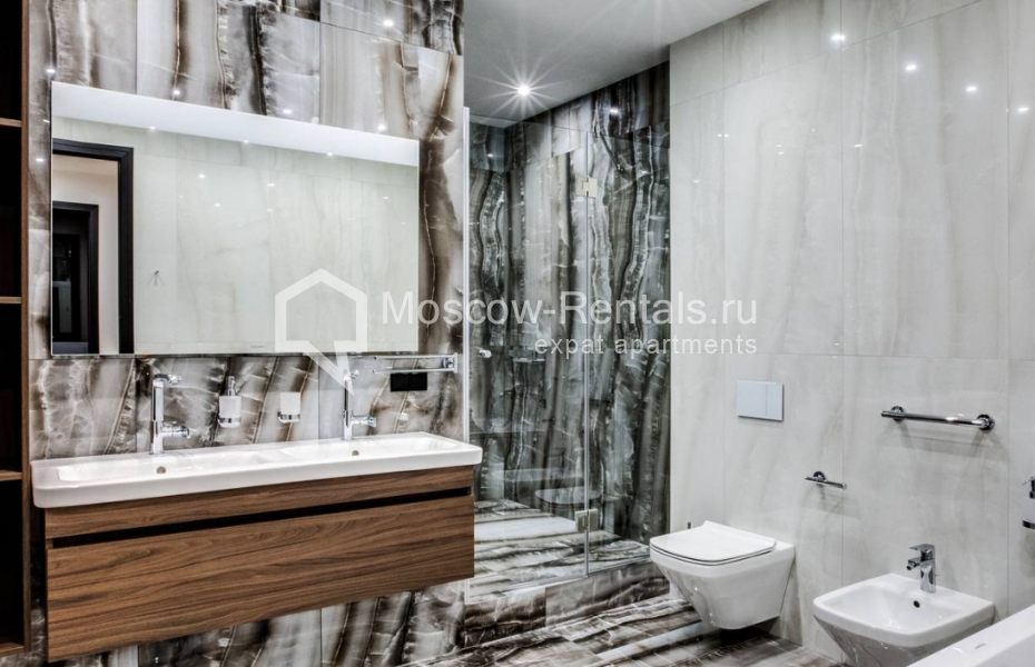 Photo #9 2-room (1 BR) apartment for <a href="http://moscow-rentals.ru/en/articles/long-term-rent" target="_blank">a long-term</a> rent
 in Russia, Moscow, New Arbat str, 32