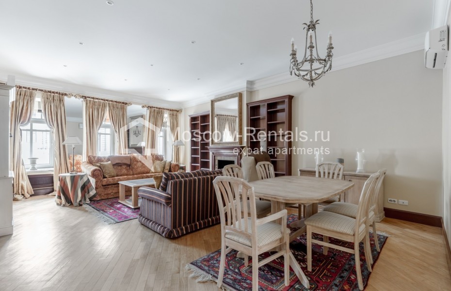 Photo #2 4-room (3 BR) apartment for <a href="http://moscow-rentals.ru/en/articles/long-term-rent" target="_blank">a long-term</a> rent
 in Russia, Moscow, B. Palashevskyi lane, 1/14С5