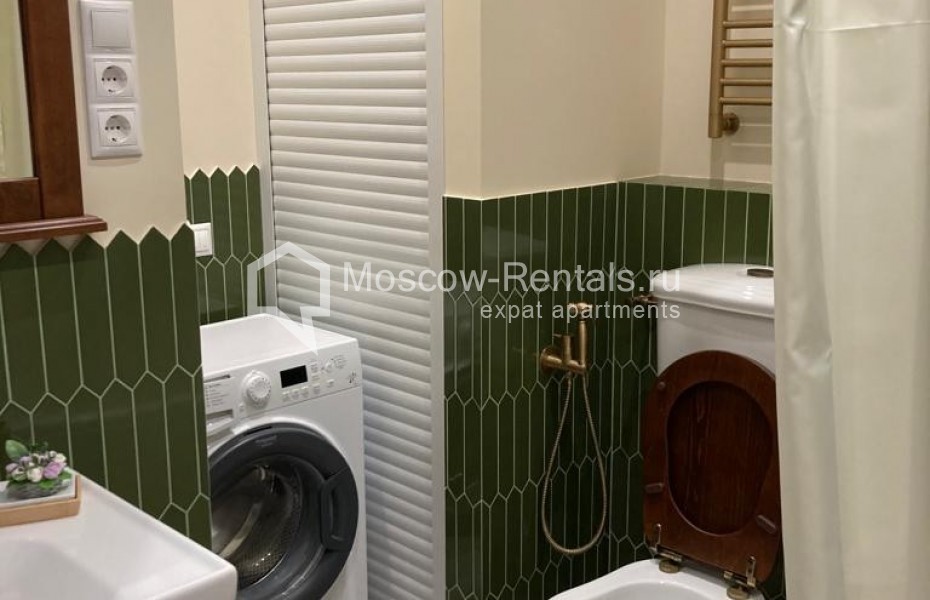 Photo #20 3-room (2 BR) apartment for <a href="http://moscow-rentals.ru/en/articles/long-term-rent" target="_blank">a long-term</a> rent
 in Russia, Moscow, B. Nikolopeskovskyi lane, 3