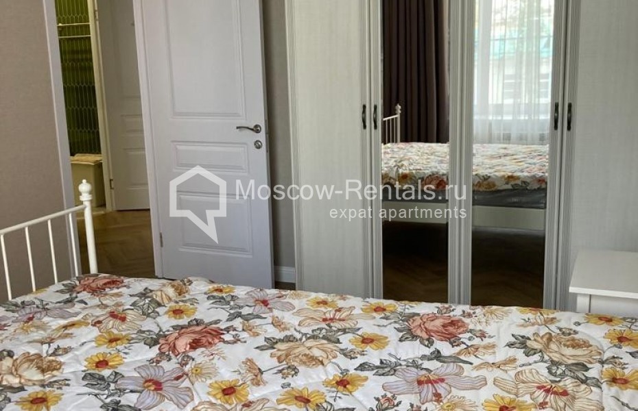 Photo #15 3-room (2 BR) apartment for <a href="http://moscow-rentals.ru/en/articles/long-term-rent" target="_blank">a long-term</a> rent
 in Russia, Moscow, B. Nikolopeskovskyi lane, 3