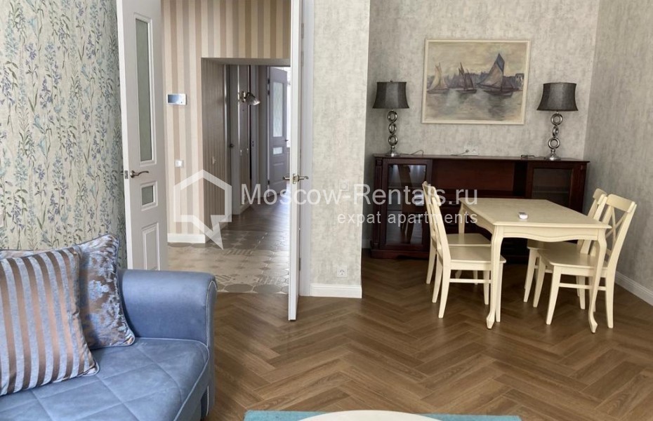 Photo #5 3-room (2 BR) apartment for <a href="http://moscow-rentals.ru/en/articles/long-term-rent" target="_blank">a long-term</a> rent
 in Russia, Moscow, B. Nikolopeskovskyi lane, 3