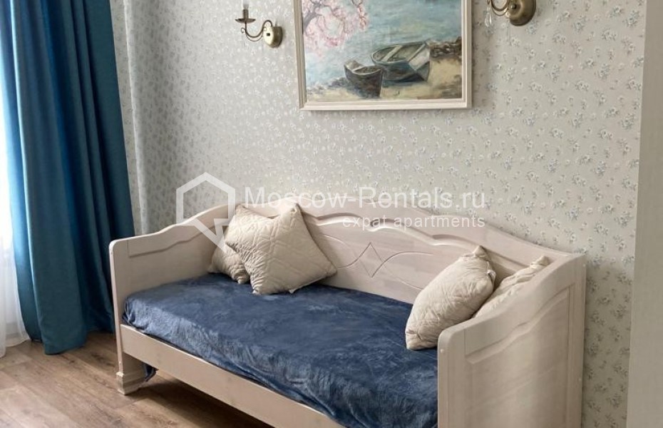 Photo #17 3-room (2 BR) apartment for <a href="http://moscow-rentals.ru/en/articles/long-term-rent" target="_blank">a long-term</a> rent
 in Russia, Moscow, B. Nikolopeskovskyi lane, 3