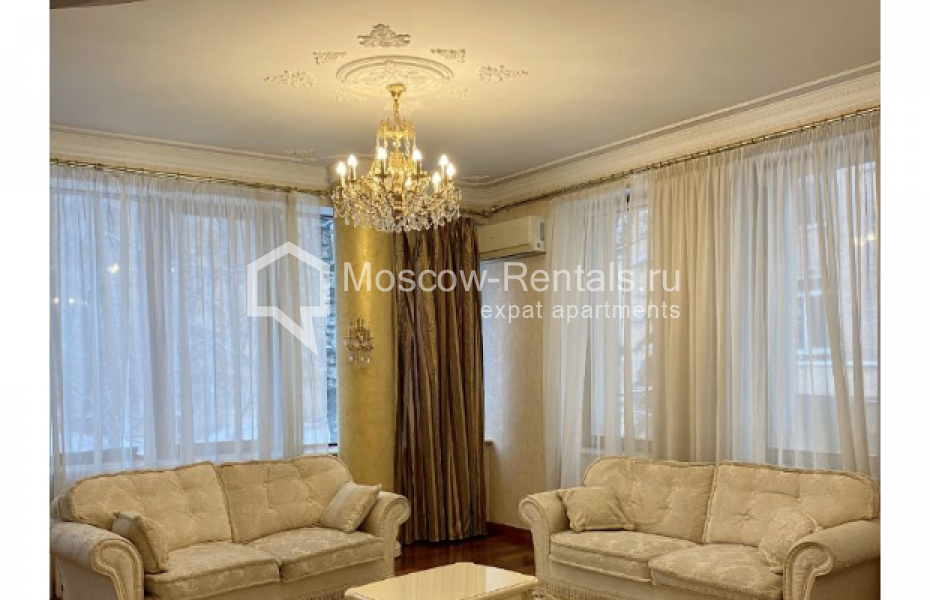 Photo #3 4-room (3 BR) apartment for <a href="http://moscow-rentals.ru/en/articles/long-term-rent" target="_blank">a long-term</a> rent
 in Russia, Moscow, Starokonushennyi lane, 36С2