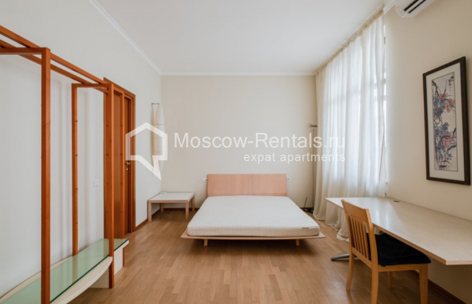 Photo #8 3-room (2 BR) apartment for <a href="http://moscow-rentals.ru/en/articles/long-term-rent" target="_blank">a long-term</a> rent
 in Russia, Moscow, Krasnoproletarskaya str, 7