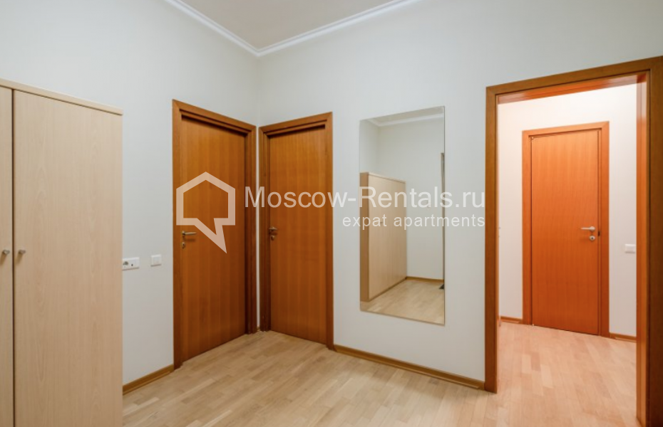 Photo #18 3-room (2 BR) apartment for <a href="http://moscow-rentals.ru/en/articles/long-term-rent" target="_blank">a long-term</a> rent
 in Russia, Moscow, Krasnoproletarskaya str, 7