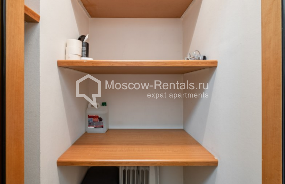 Photo #19 3-room (2 BR) apartment for <a href="http://moscow-rentals.ru/en/articles/long-term-rent" target="_blank">a long-term</a> rent
 in Russia, Moscow, Krasnoproletarskaya str, 7