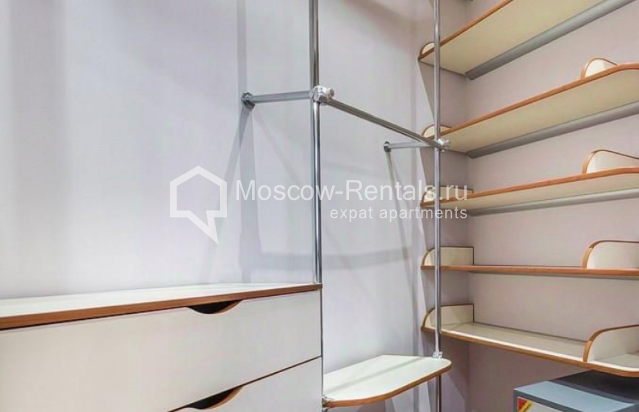 Photo #6 3-room (2 BR) apartment for <a href="http://moscow-rentals.ru/en/articles/long-term-rent" target="_blank">a long-term</a> rent
 in Russia, Moscow, Krasnoproletarskaya str, 7