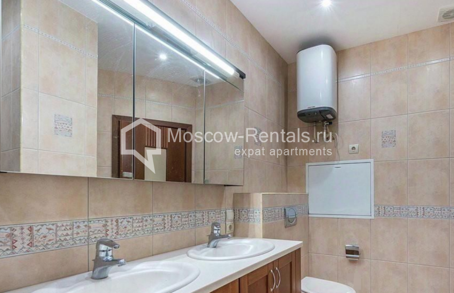 Photo #11 3-room (2 BR) apartment for <a href="http://moscow-rentals.ru/en/articles/long-term-rent" target="_blank">a long-term</a> rent
 in Russia, Moscow, Krasnoproletarskaya str, 7