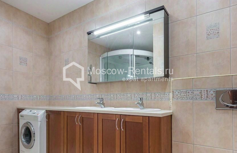 Photo #9 3-room (2 BR) apartment for <a href="http://moscow-rentals.ru/en/articles/long-term-rent" target="_blank">a long-term</a> rent
 in Russia, Moscow, Krasnoproletarskaya str, 7