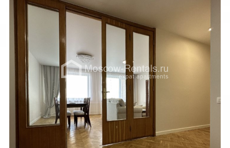 Photo #13 3-room (2 BR) apartment for <a href="http://moscow-rentals.ru/en/articles/long-term-rent" target="_blank">a long-term</a> rent
 in Russia, Moscow, Vorotnikovskyi lane, 2/11