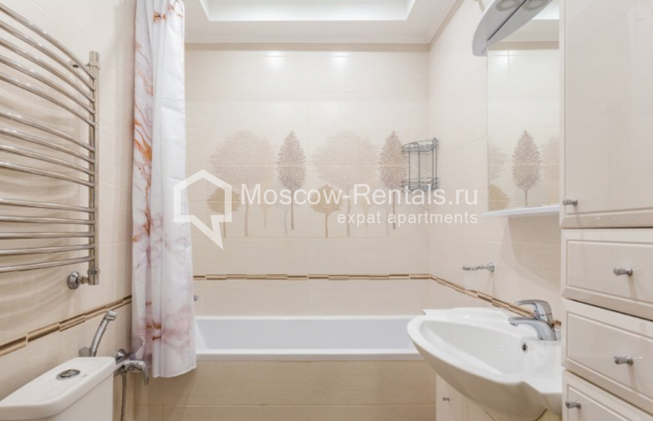 Photo #10 3-room (2 BR) apartment for <a href="http://moscow-rentals.ru/en/articles/long-term-rent" target="_blank">a long-term</a> rent
 in Russia, Moscow, Ermolaevskyi lane, 21