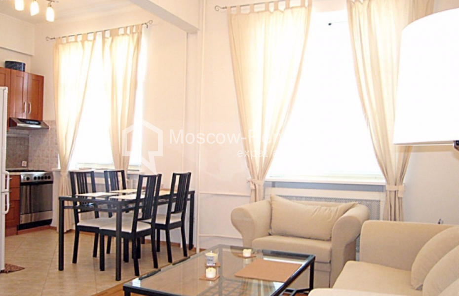 Photo #1 3-room (2 BR) apartment for <a href="http://moscow-rentals.ru/en/articles/long-term-rent" target="_blank">a long-term</a> rent
 in Russia, Moscow, Malaya Kaluzhskaya str, 8