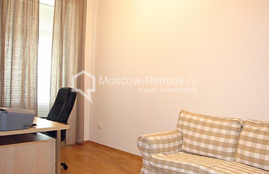 Photo #9 3-room (2 BR) apartment for <a href="http://moscow-rentals.ru/en/articles/long-term-rent" target="_blank">a long-term</a> rent
 in Russia, Moscow, Malaya Kaluzhskaya str, 8