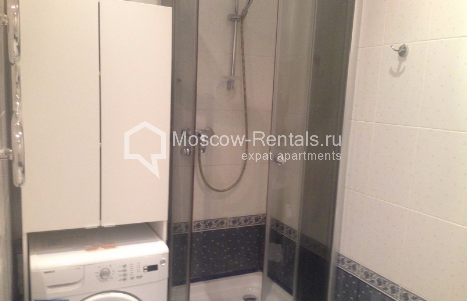 Photo #15 3-room (2 BR) apartment for <a href="http://moscow-rentals.ru/en/articles/long-term-rent" target="_blank">a long-term</a> rent
 in Russia, Moscow, Malaya Kaluzhskaya str, 8