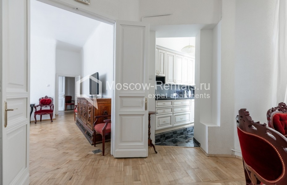 Photo #8 4-room (3 BR) apartment for <a href="http://moscow-rentals.ru/en/articles/long-term-rent" target="_blank">a long-term</a> rent
 in Russia, Moscow, M. Dmitrovka str, 29С1