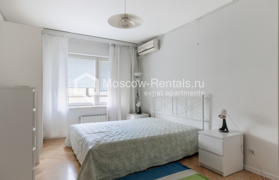 Photo #3 3-room (2 BR) apartment for <a href="http://moscow-rentals.ru/en/articles/long-term-rent" target="_blank">a long-term</a> rent
 in Russia, Moscow, M. Dmitrovka str, 24/2