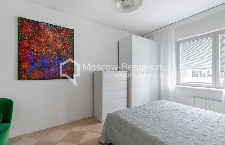Photo #4 3-room (2 BR) apartment for <a href="http://moscow-rentals.ru/en/articles/long-term-rent" target="_blank">a long-term</a> rent
 in Russia, Moscow, M. Dmitrovka str, 24/2