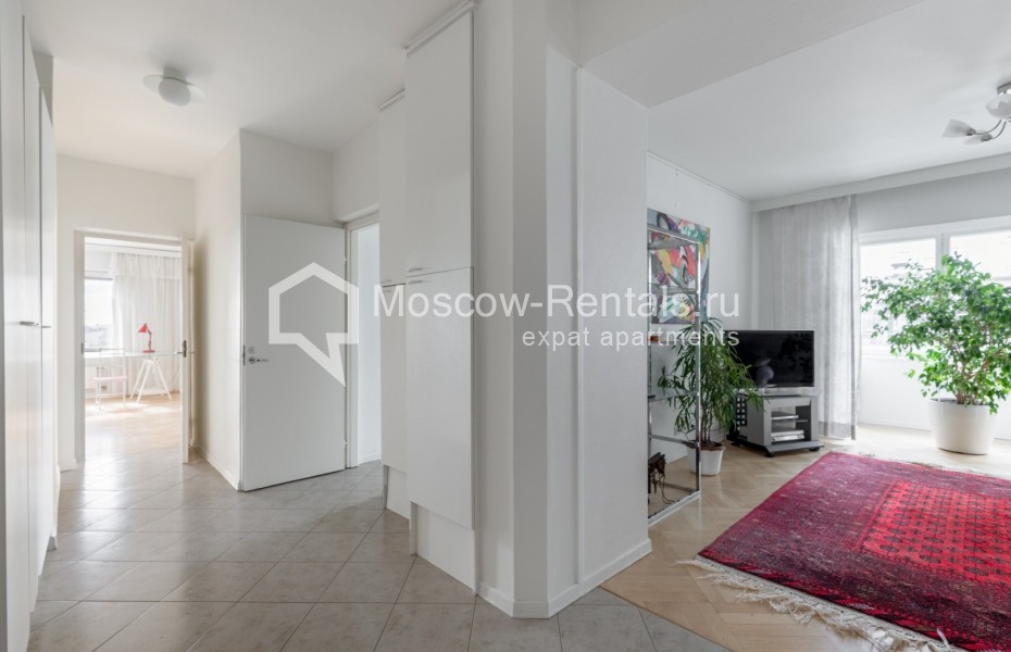 Photo #12 3-room (2 BR) apartment for <a href="http://moscow-rentals.ru/en/articles/long-term-rent" target="_blank">a long-term</a> rent
 in Russia, Moscow, M. Dmitrovka str, 24/2