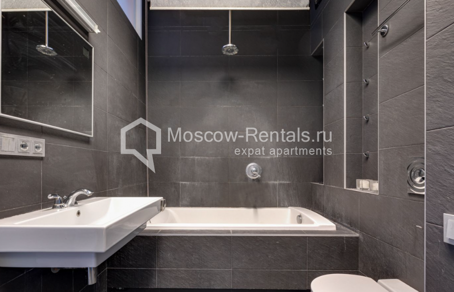 Photo #13 3-room (2 BR) apartment for <a href="http://moscow-rentals.ru/en/articles/long-term-rent" target="_blank">a long-term</a> rent
 in Russia, Moscow, Arbat str, 30/3 стр. 3