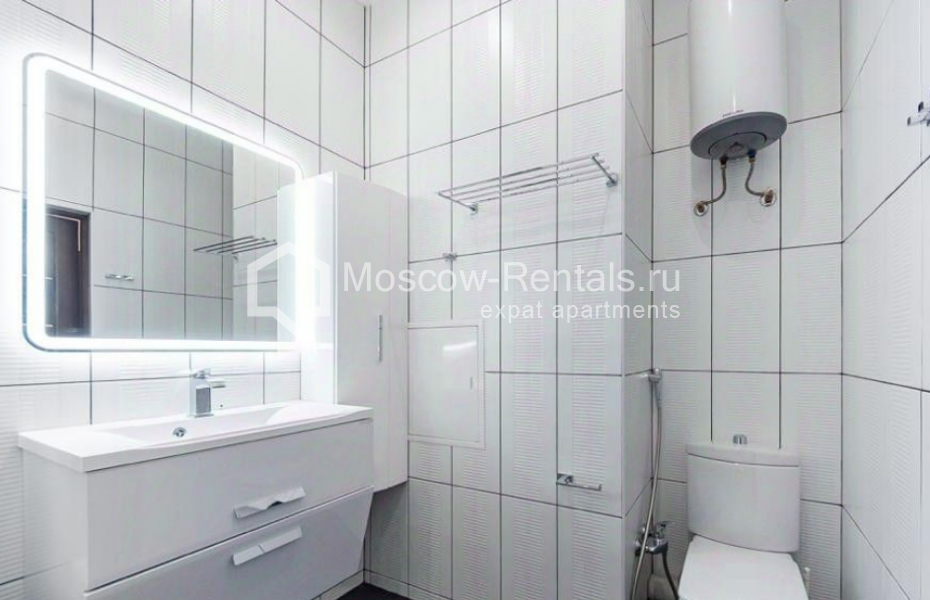 Photo #12 2-room (1 BR) apartment for <a href="http://moscow-rentals.ru/en/articles/long-term-rent" target="_blank">a long-term</a> rent
 in Russia, Moscow, Sretenka str, 9